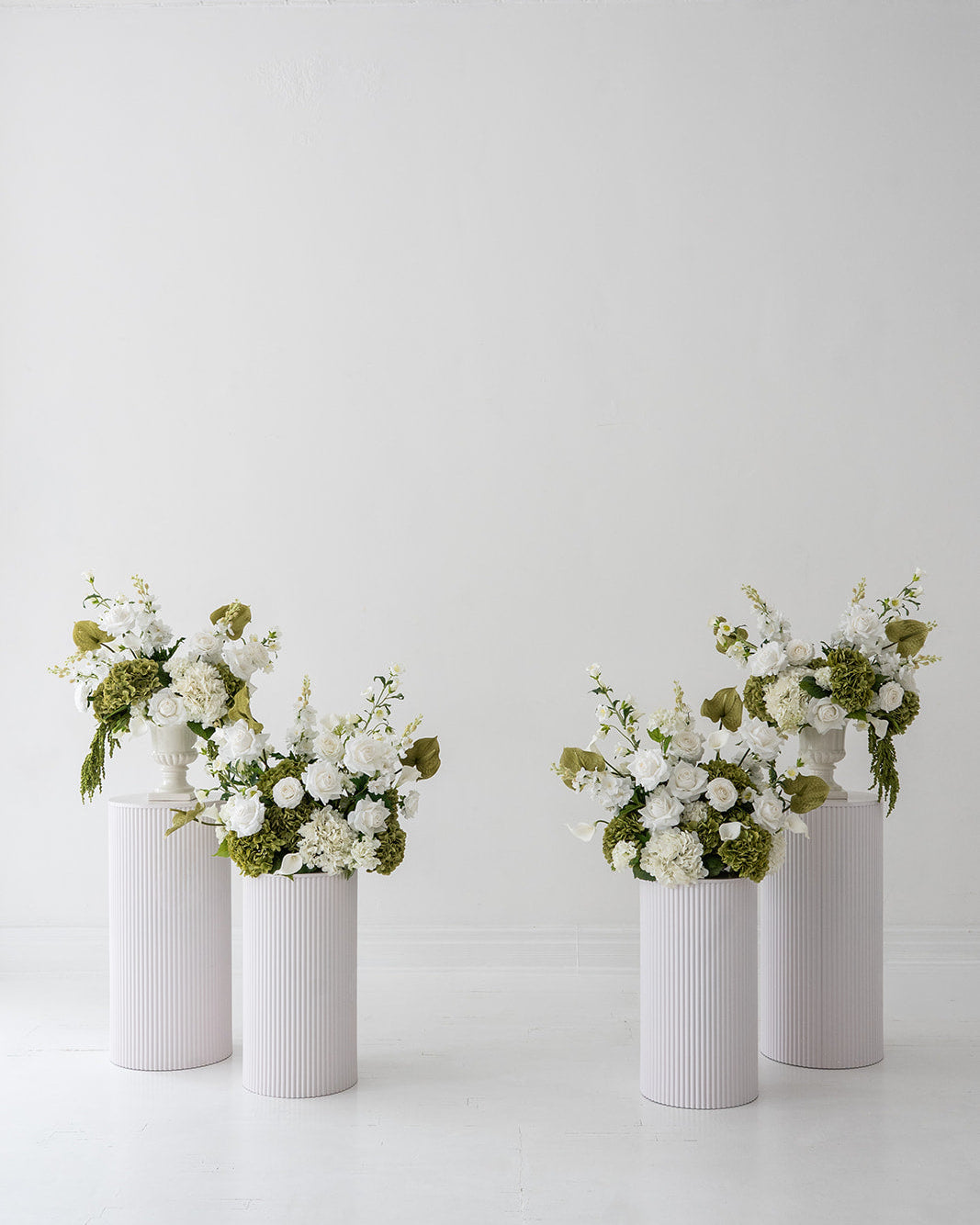 Cream & Green Statement Arrangement Set (4 pieces)