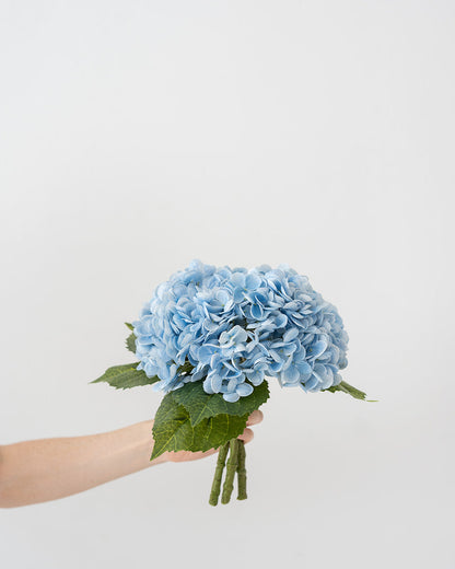 The Eloise Bouquet - Blue (Bridesmaid Size)