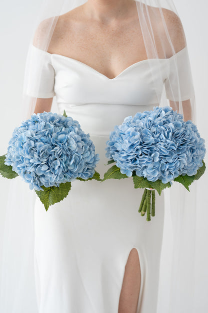 The Eloise Bouquet - Blue (Bridesmaid Size)