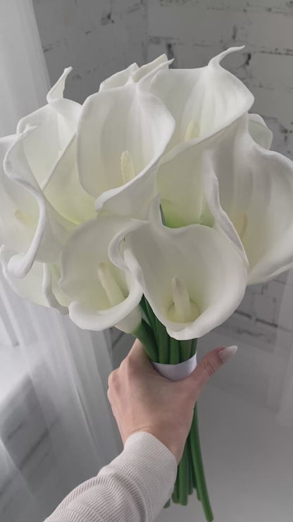 The Charlotte Bouquet (Bride Size)